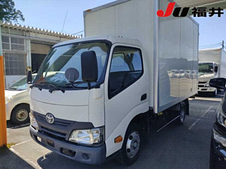 TOYOTA DYNA 2018