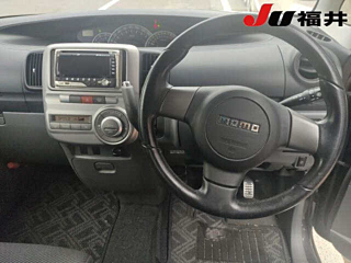 DAIHATSU TANTO 2009