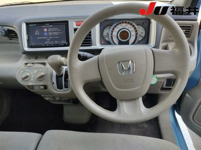 HONDA LIFE 2011