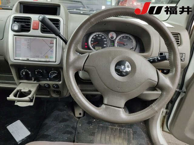 SUZUKI CHEVROLET MW 2010