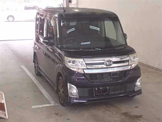 DAIHATSU TANTO 2014