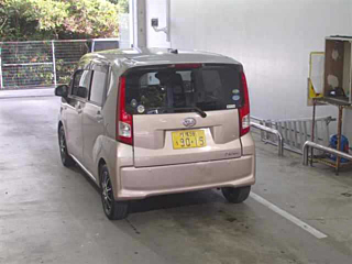 DAIHATSU MOVE 2015