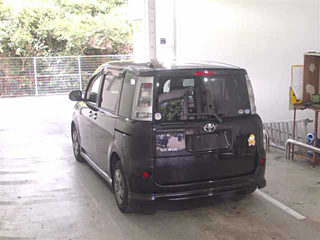 TOYOTA SIENTA 2012