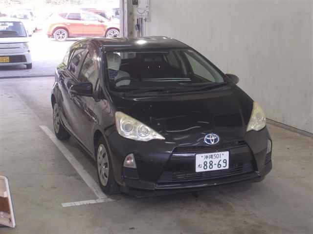TOYOTA AQUA 2014