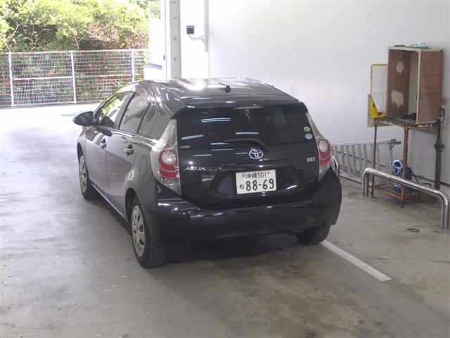 TOYOTA AQUA 2014