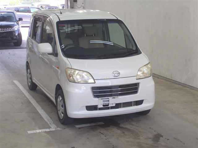 DAIHATSU TANTO EXE 2010