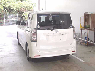 TOYOTA VOXY 2008
