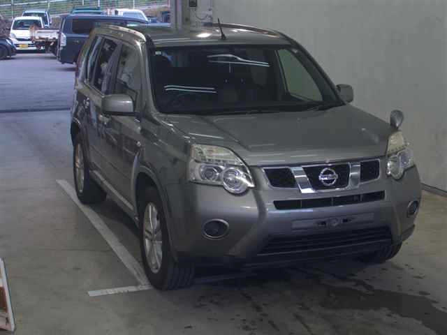 NISSAN X-TRAIL 2012