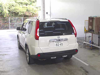 NISSAN X-TRAIL 2013