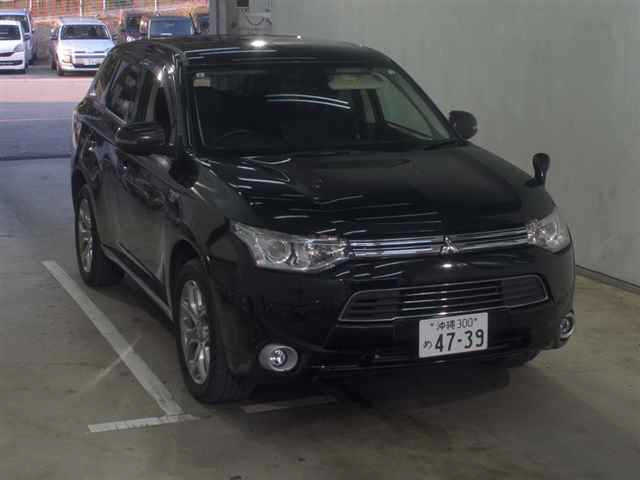 MITSUBISHI OUTLANDER PHEV 2013