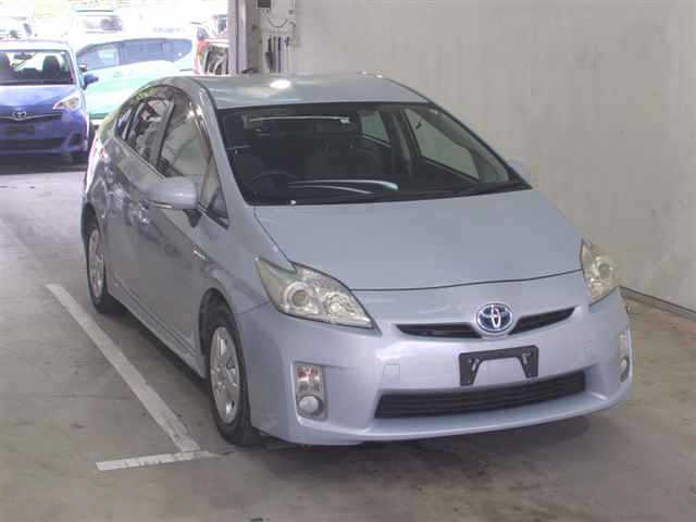 TOYOTA PRIUS 2010