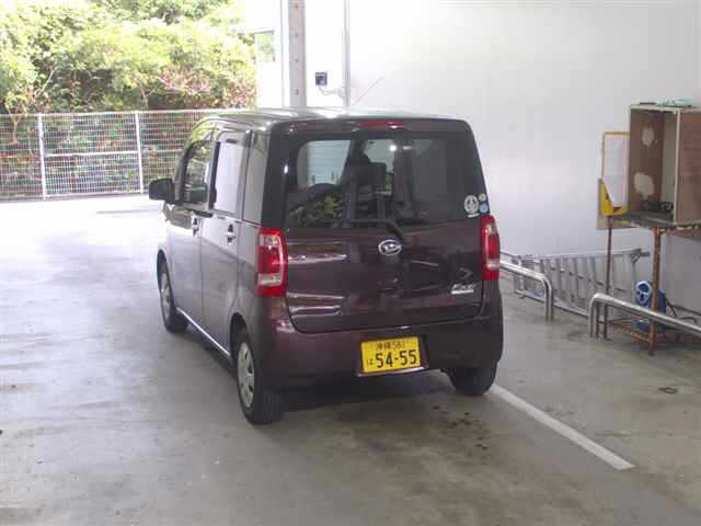 DAIHATSU TANTO EXE 2010