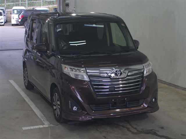 TOYOTA ROOMY 2018