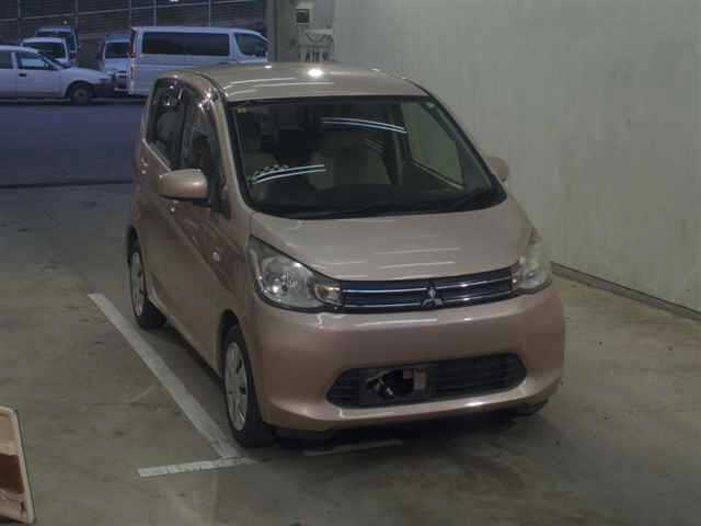 MITSUBISHI EK WAGON 2013