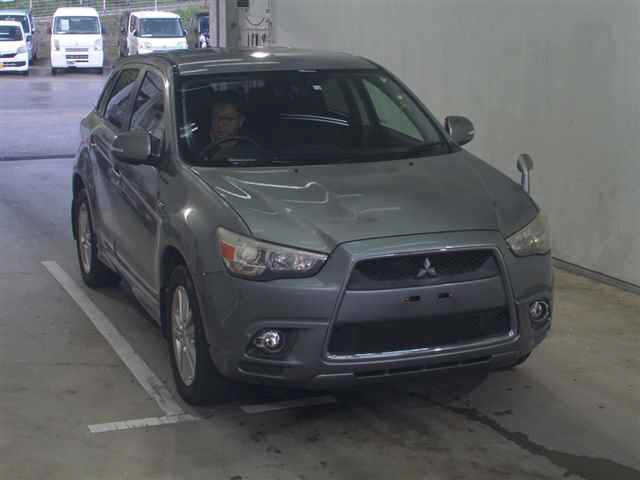 MITSUBISHI RVR 2010