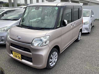 DAIHATSU TANTO 2015