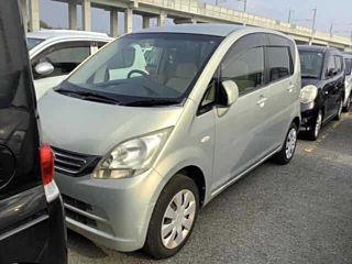 DAIHATSU MOVE 2010