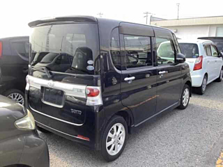 DAIHATSU TANTO 2009