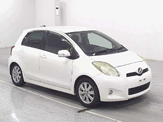 TOYOTA VITZ 2008