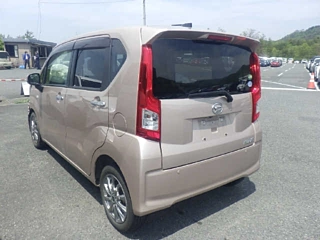 DAIHATSU MOVE 2017