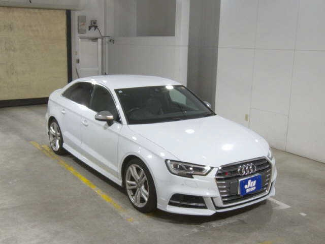 AUDI S3 2020