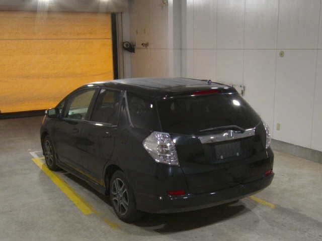 HONDA FIT SHUTTLE 2013