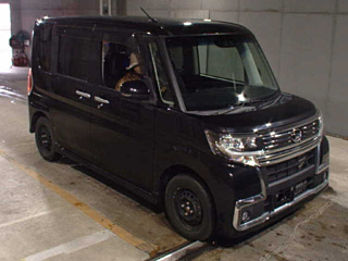 DAIHATSU TANTO 2019