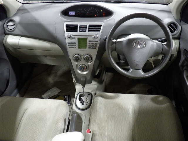 TOYOTA BELTA 2009