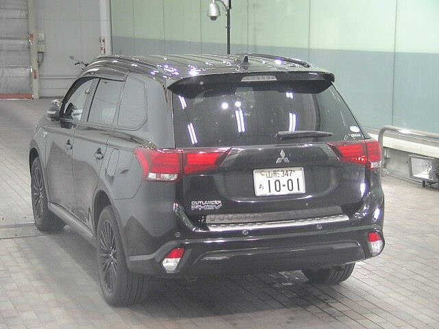 MITSUBISHI OUTLANDER PHEV 2021