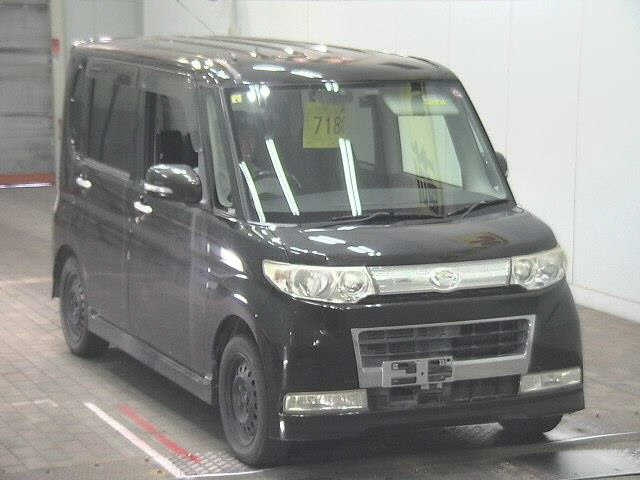 DAIHATSU TANTO 2008