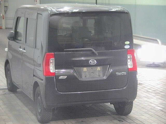 DAIHATSU TANTO 2014