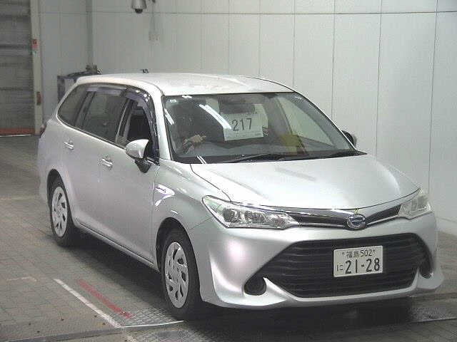 TOYOTA COROLLA FIELDER 2015