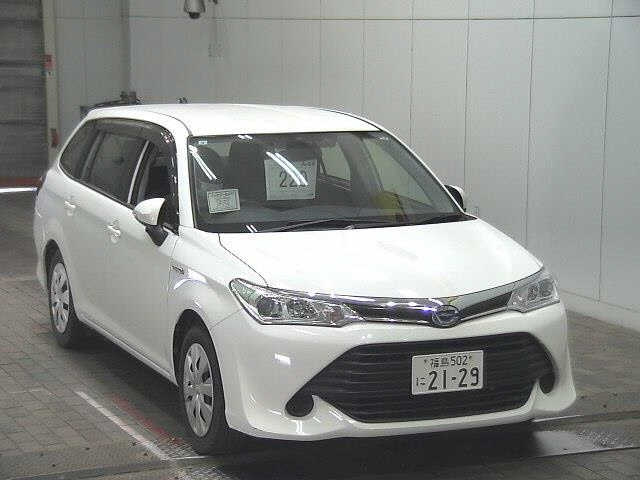 TOYOTA COROLLA FIELDER 2015