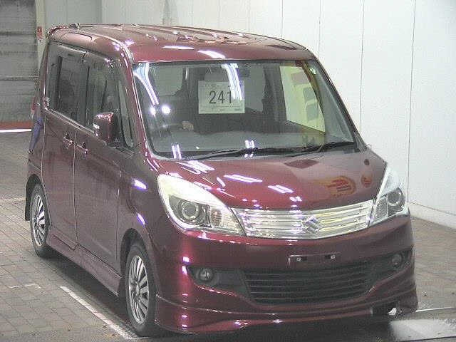 SUZUKI SOLIO 2012