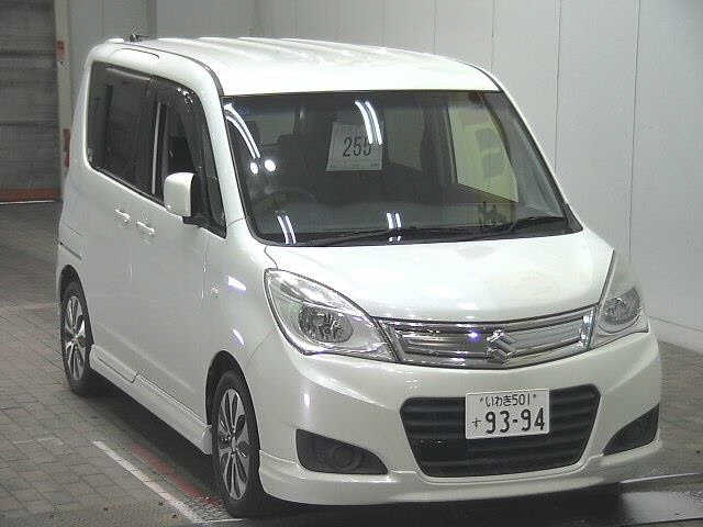 SUZUKI SOLIO 2014