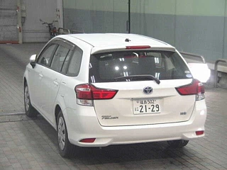 TOYOTA COROLLA FIELDER 2015