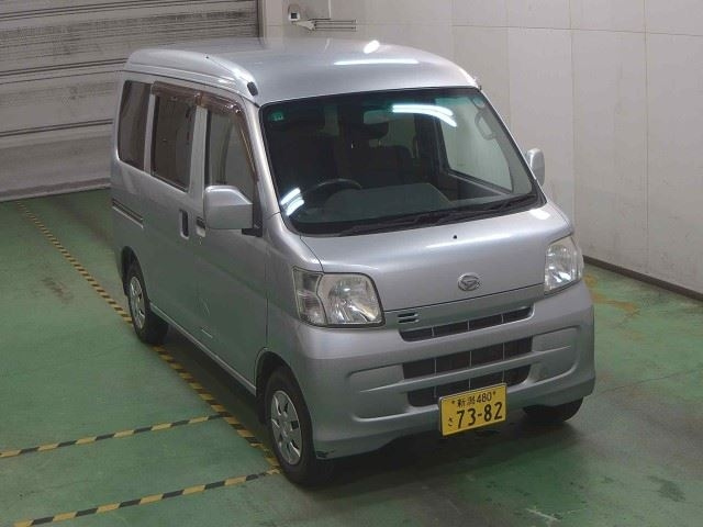 DAIHATSU HIJET VAN 2013