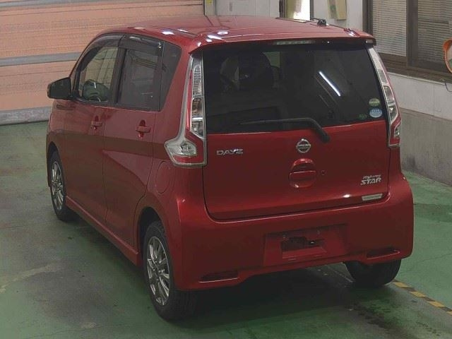 NISSAN DAYZ 2017