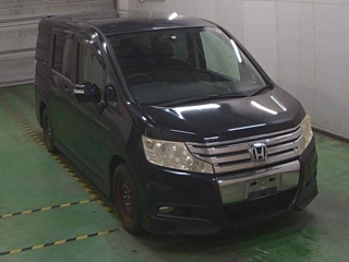 HONDA STEP WAGON 2010