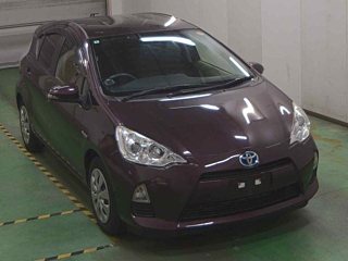 TOYOTA AQUA 2014