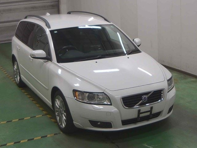 VOLVO V50 2008