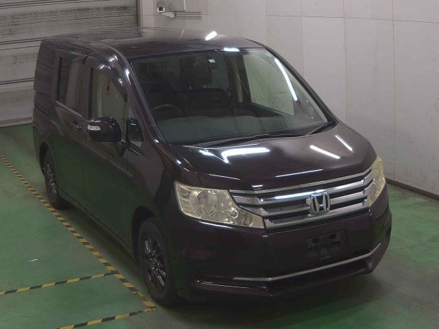 HONDA STEP WAGON 2012