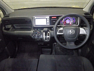 HONDA LIFE 2011