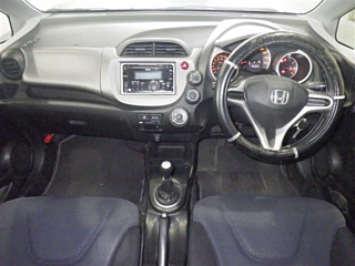 HONDA FIT 2010