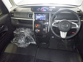 DAIHATSU TANTO 2016