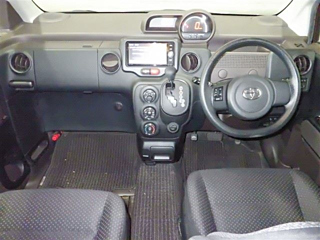 TOYOTA PORTE 2016