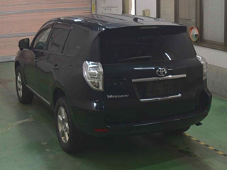 TOYOTA VANGUARD 2010