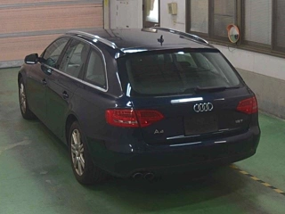 AUDI A4 2010
