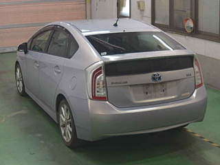 TOYOTA PRIUS 2012
