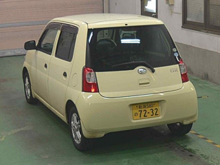 DAIHATSU ESSE 2011